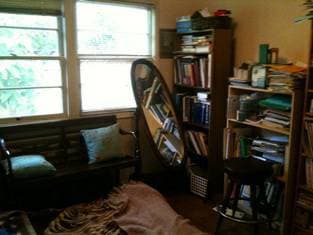$875 / 1300ft² - live in beautiful Midtown Palo Alto fully furnished 2