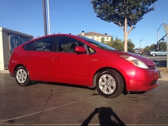 2007 Prius (Red, Great condition, $5800) 1