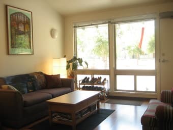 EV 1-bedroom available December 17 - January 2 1