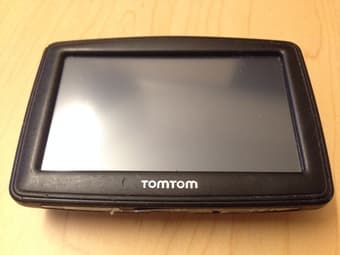 TomTom N14644 XL GPS Widescreen w/ Car Charger Bundle for $40 1
