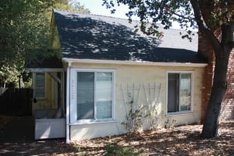 $750/mo shared room in house 5 min walk to Stanford. 1