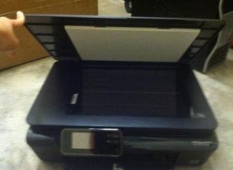 HP Photosmart 5514 Printer with Cords and CD for sale 3