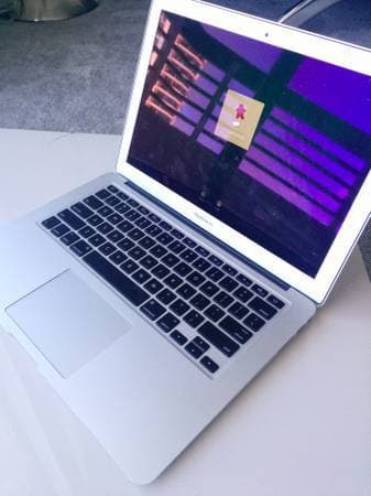 MacBook Air (13-inch, Mid 2011) - $560 1