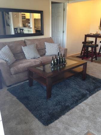 3rd Roommate for 2 bedrooms, 2 baths in Mountain View NOW! ($950/mo) 2