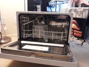 Minea PDW-66EW Countertop Diswasher $150 - $175 1