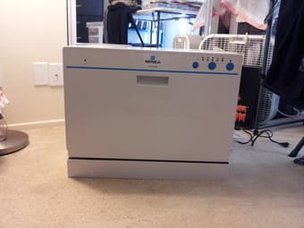 Minea PDW-66EW Countertop Diswasher $150 - $175 2