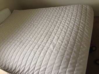 sell child stroller,car seat, vacuum cleaner, matress pad, kettle 3