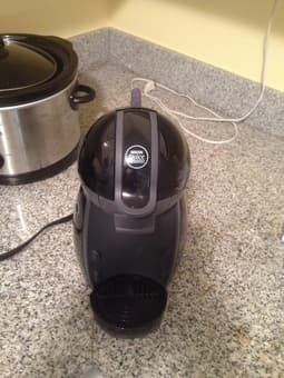 Coffee maker 15$ (Nescafe Dolce Gusto) 1