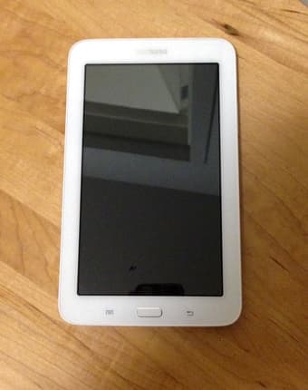 Samsung Galaxy Tab 3 Lite (7-Inch, White), barely used 3