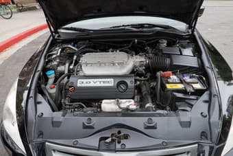 2005 Honda Accord V6 - $9499 2