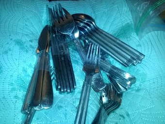 Sivlerware s-- more than 45 pieces for $15 1