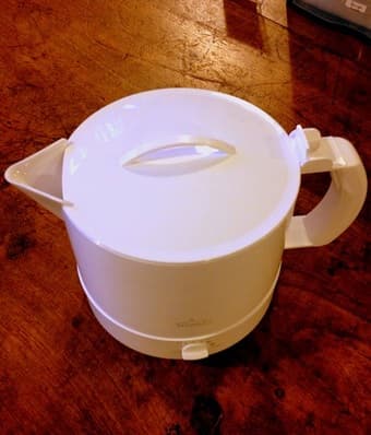 $10 electric kettle 1