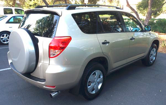 RAV4 2007 55k miles; great car, great price 2