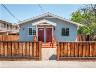 Remodeled 1BR/1BA In Redwood City- Available December 5th 1