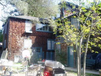 Great rooms close to campus available December 1