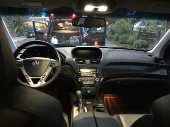 2011 ACURA MDX TECH, 38K miles, 7 years 100K miles warranty 3