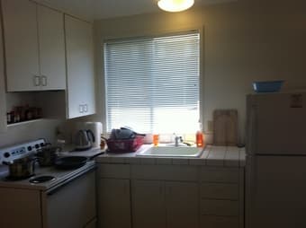 Sublet EV 1BR in 2BR Low Rise, $1041/month 3