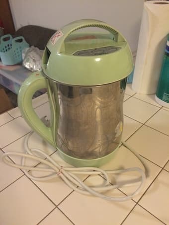 soy milk maker (豆浆机）for 20 dollars! 1