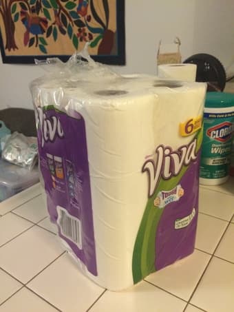 5 Rolls of Kitchen Paper Towels for 5 bucks (6 rolls $10.99 in store) 1