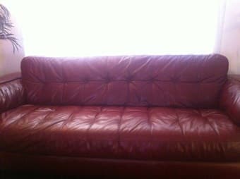 For sale: Red leather sofa 3