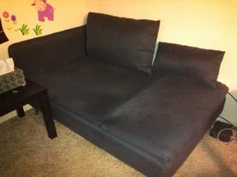 Moving Sale on campus 1