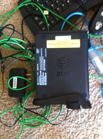 ATT wireless router + key board + mouse  ----$10 2