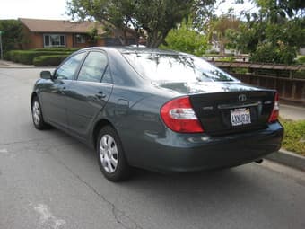 Toyota Camry 3