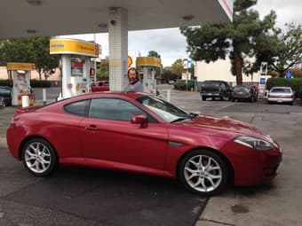Red Sports Car available Dec 10 - Dec 25  (for rent) 1