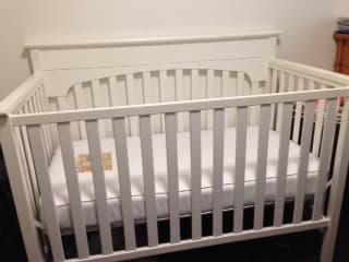 For Sale: Graco Lauren 4-in-1 Convertible Fixed-Side Crib + mattress 1