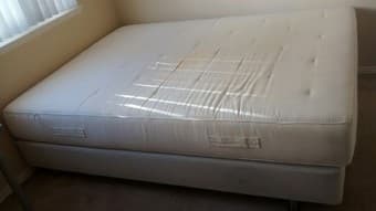 Queen size bed (frame+mattress) $40 1