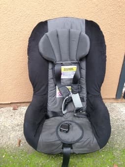 Britax convertible car seat (marathon& Decaslon) 2