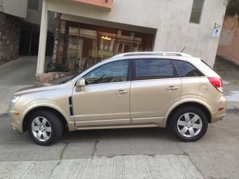 Saturn Vue (Compact SUV), only 32000 miles! - $11999 or best offer 1