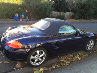 Porche Boxter - sell for US$10,000 1