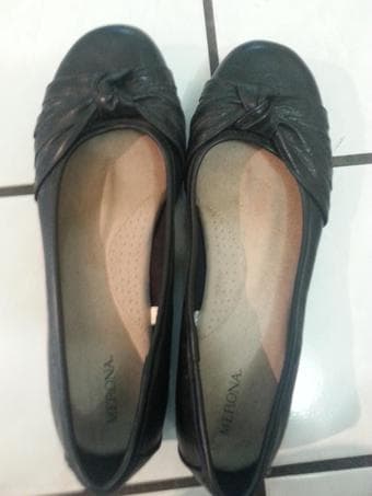 Like new flats $5 1