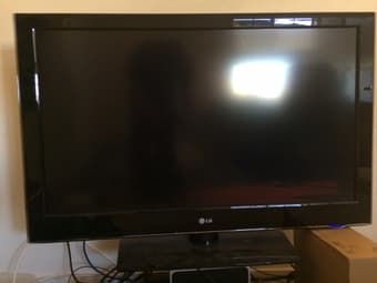 TV - LG - LIKE NEW - 42" CLASS FULL HD 120HZ LCD TV - $300 2