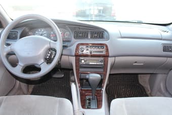 2000 NISSAN ALTIMA GXE SILVER - GREAT CAR - $2400 obo 3