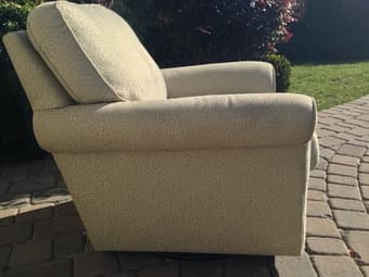 Swivel rocking chair - $80 - Palo Alto 3