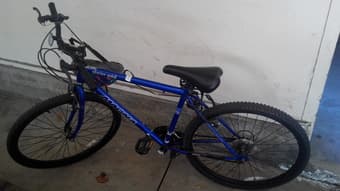 (75 dollars)15 variable speed bicycle with helmet 1