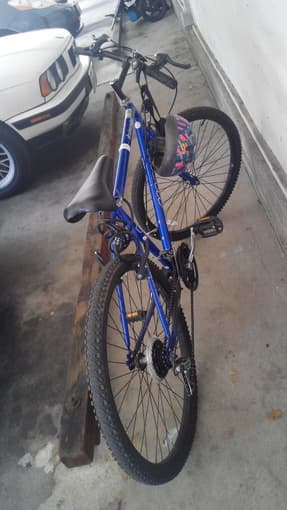 (55 dollars only)15 variable speed bicycle with helmet 2