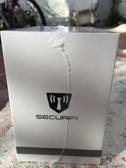 Unopen package-Securifi Almond Touchscreen Wireless Router from Amazon 3
