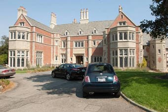 $1200: The Chateau, a community of excellence (Woodside / Atherton) 2
