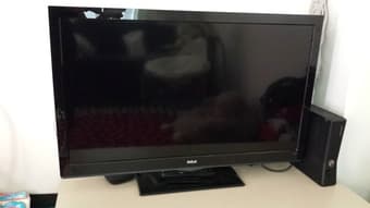 39" TV, excellent condition 2