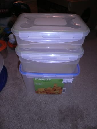 storage box with cap 1