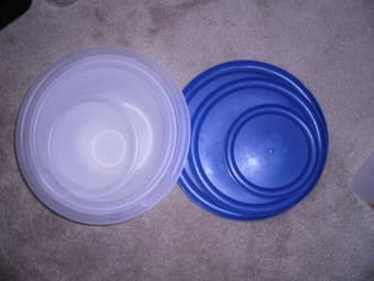 storage box with cap 2