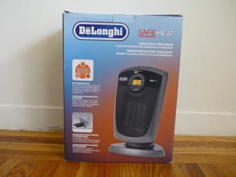 DeLonghi 1500W Digital Ceramic Heater with Remote Control ***$30*** 1