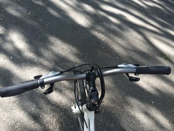 Pavement Bikes---White MARIN city Sport bike with lock - $200 3