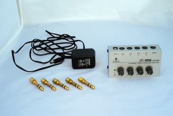 Behringer Microamp Amplifier HA400 ($20) 1