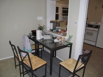 1B1B + 1 living room next to Stanford available after 03/15 1