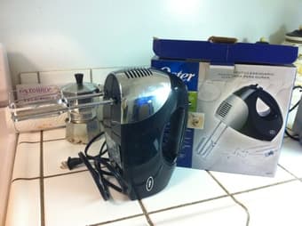 Hand Mixer for $10 2