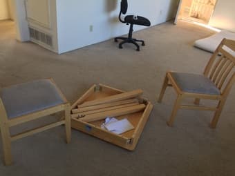 Dinning table and 2 chairs $20 1